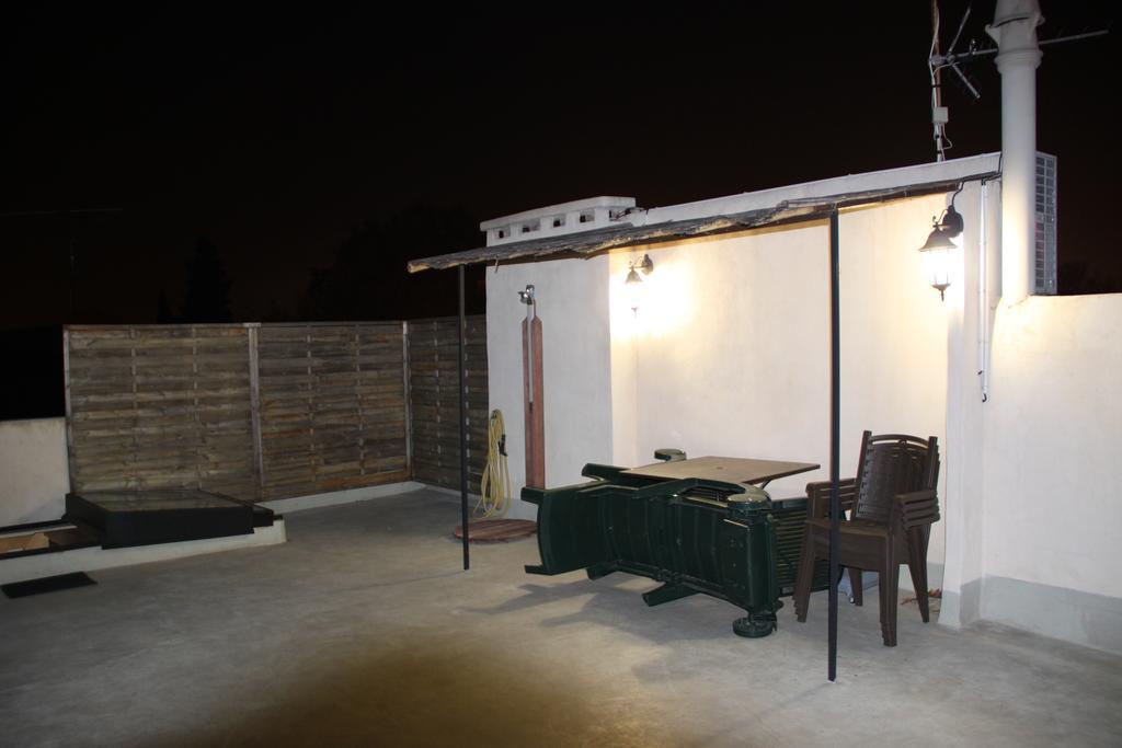 Апартаменты A La Terrasse D'Авиньон Экстерьер фото